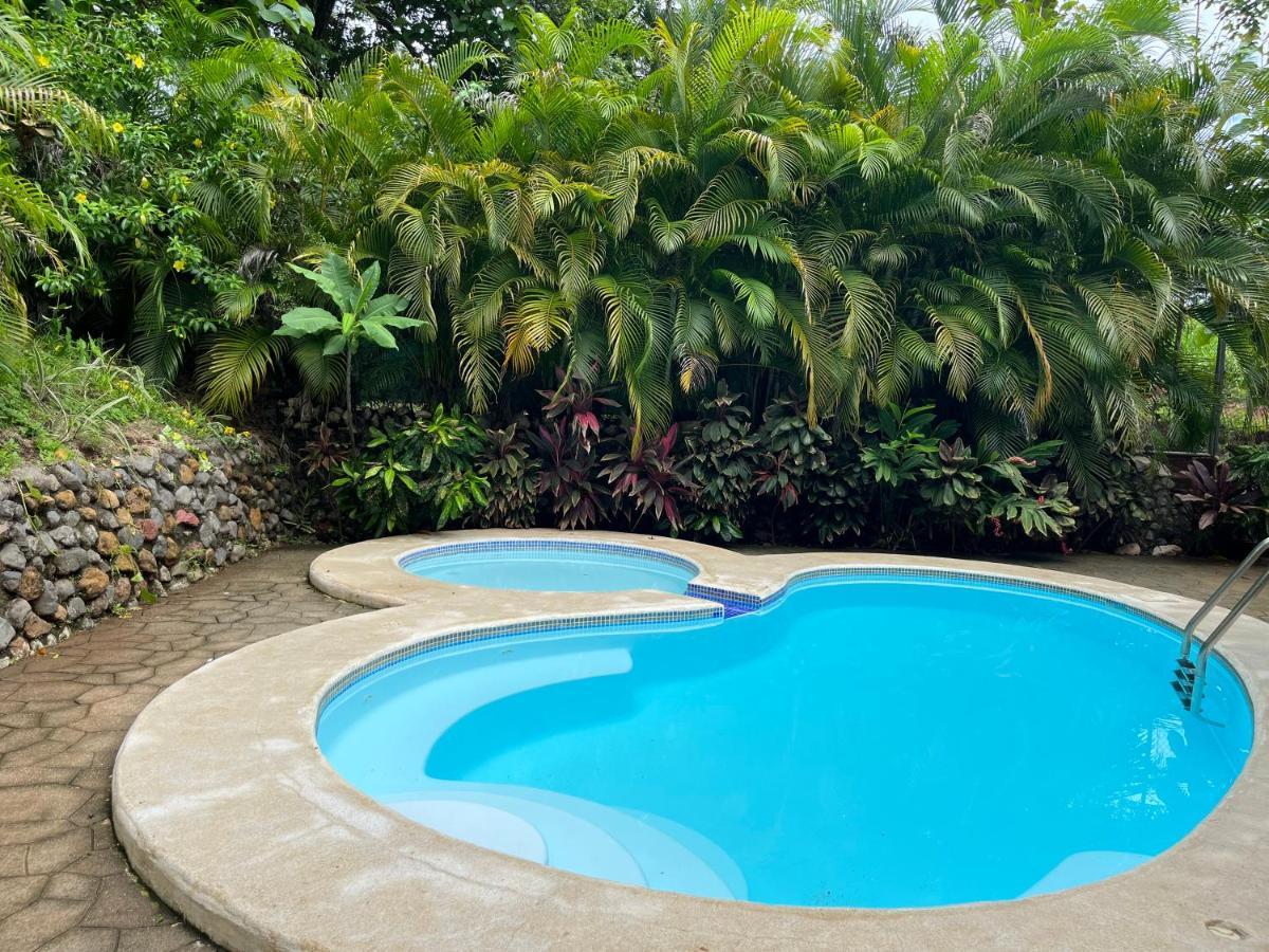 La Jungla Bed & Breakfast Puerto Carrillo Eksteriør bilde